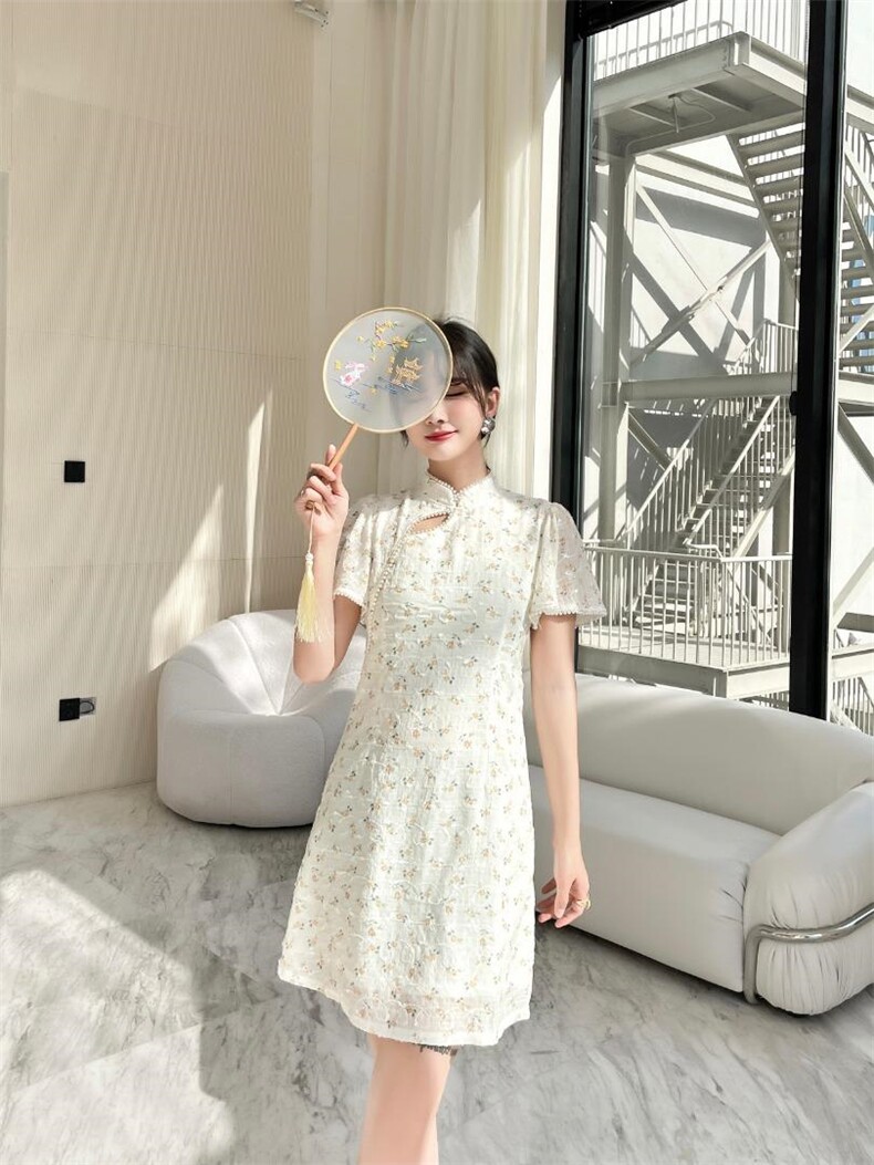 【现货】小碎花旗袍，女装汉服/婚纱/旗袍/礼服，芷炫