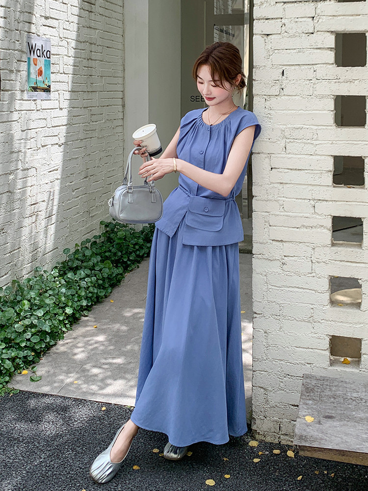 蓝色无袖衬衫半身裙套装女夏2025新款气质休闲大方得体穿搭一整套,女装套装/套裙,2C159