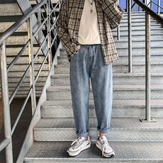 蓝色
