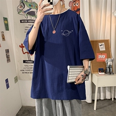 宝蓝色