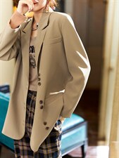 秋装新款休闲西装外套，女装西装，那简