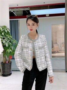 小香风粗花呢编织外套图片
