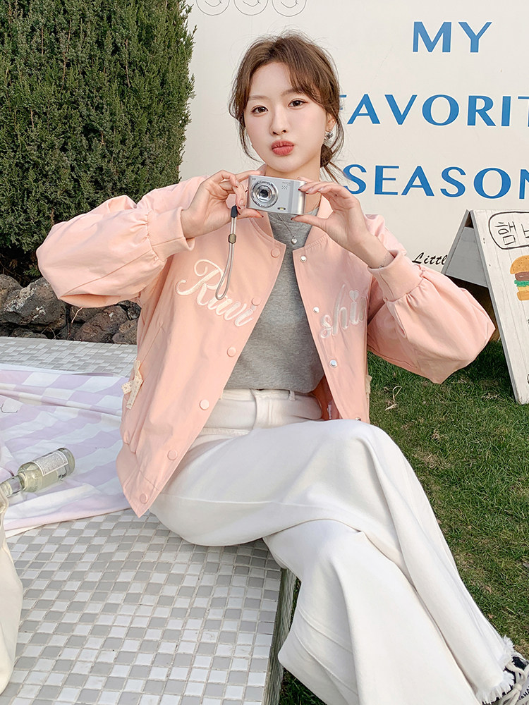 粉色减龄棒球服外套女春秋2025新款学院风流行爆款百搭小个子上衣,女装短外套,素月
