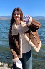 【新款现货】粉卡色羊羔毛外套减龄皮毛一体5369款P210K298，女装皮草，2C316