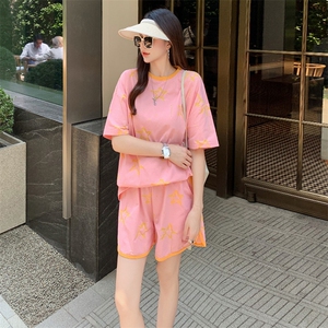 女夏季新款时尚运动休闲套装宽松显瘦减龄星星印花短袖短裤两件套图片