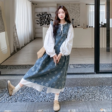 甜美温柔风连衣裙套装女设计感衬衣2025秋季新款印花背心裙两件套，女装连衣裙，2C275