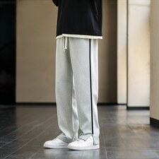灰色