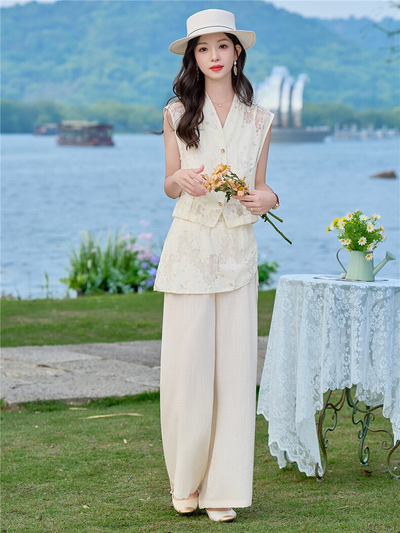 （新款现货）2026夏装潮流V领蕾丝上衣+屁帘棉麻阔腿裤套装两件套,女装套装/套裙,印象茜