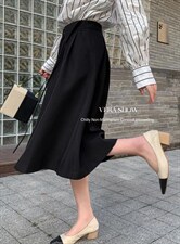 高腰显瘦设计感小众中长款黑色半身裙，女装半身裙，秀薇拉