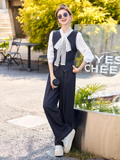 休闲牛仔时尚套装女2025春新款超火韩系穿搭洋气马甲阔腿裤三件套，女装套装/套裙，伊仟回