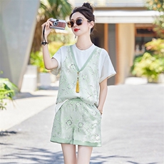 现货2024夏季新款重工绣花短裤两件套新中式气质套装，女装套装/套裙，星期衣