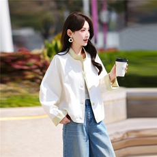 短款风衣外套女春季2026新款小个子时尚减龄百搭高端上衣，女装风衣，鑫源服饰