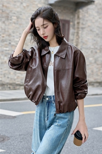 皮衣女2025秋季新款时尚翻领宽松皮外套图片