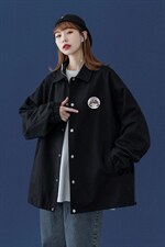 中性22秋季简约风趣味印花翻领夹克纽扣外套JK310P45控58，男装夹克，A247A