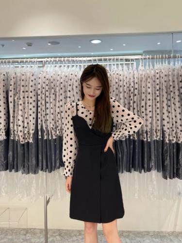 法式连衣裙，女装连衣裙，依挺好