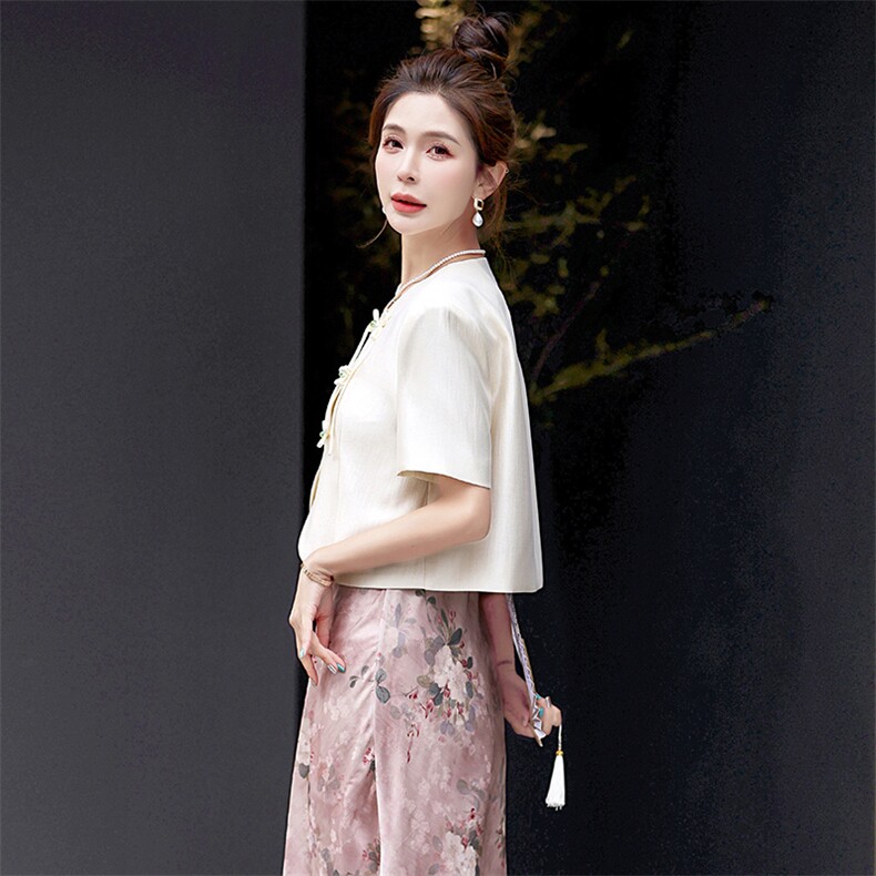 新中式国风短款外套女2024夏季新款气质百搭配裙子盘扣小西装上衣,女装短外套,芭米依尚