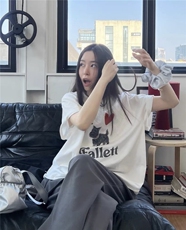 2025字母爱心小狗印花t，女装T恤，湘姗