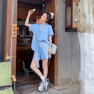 小个子独特漂亮牛仔套装女夏季2025新款休闲减龄衬衫短裤两件套女图片