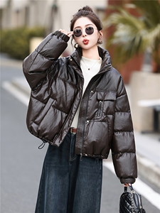 高端柔软蛋白皮时尚羽绒服女免洗立领皮衣时尚韩版时尚2026冬新款图片
