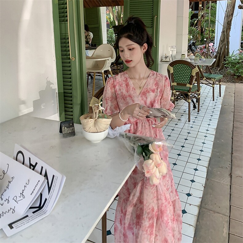 【现货】主推度假风印花长裙夏新款雪纺V领短袖长款裙子女,女装连衣裙,韩秀