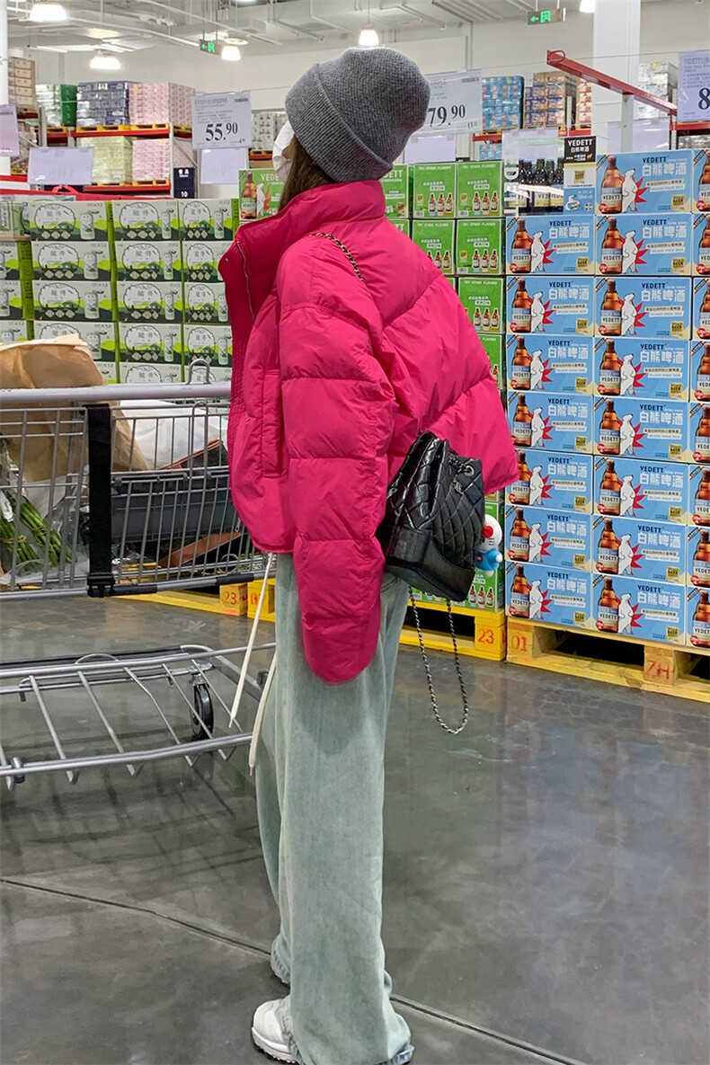 超好看火龙果色短款面包羽绒服女冬2025新款高级感炸街小个子外套,女装羽绒服,浙宝285（原212）