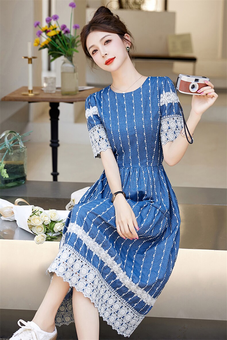 蓝色绣花女宽松显瘦2025年夏季连衣裙,女装连衣裙,臻衣坊