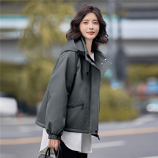 2025年冬季时尚连帽夹棉外套短款休闲棉服，女装棉衣/棉服，依路服饰