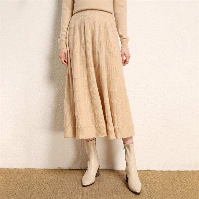 秋冬季新款高腰裙子女宽松显瘦针织垂坠感时尚羊绒半身裙，女装半身裙，绒源之鑫