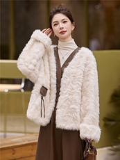 2025年冬季新款现货皮毛拼接时尚潮流皮草外套，女装皮草，臻衣坊