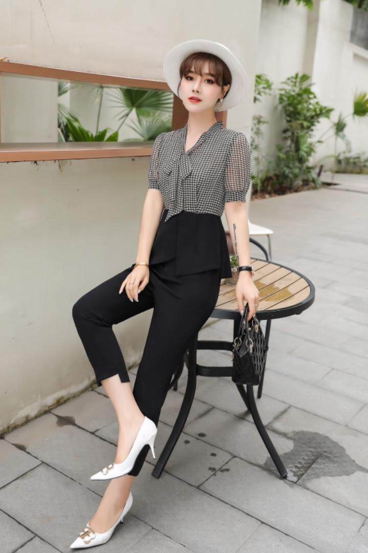 套装，女装职业装，依生伴