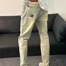 网红新款修身牛仔裤男韩版水洗黄泥做旧小直筒小脚社会长青年裤子，男装休闲裤，星座506A