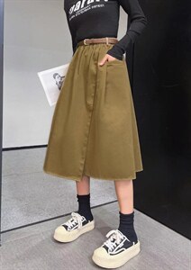[现货]半身裙休闲款，两色、四个尺码图片