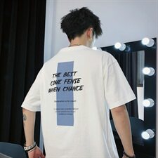 白色