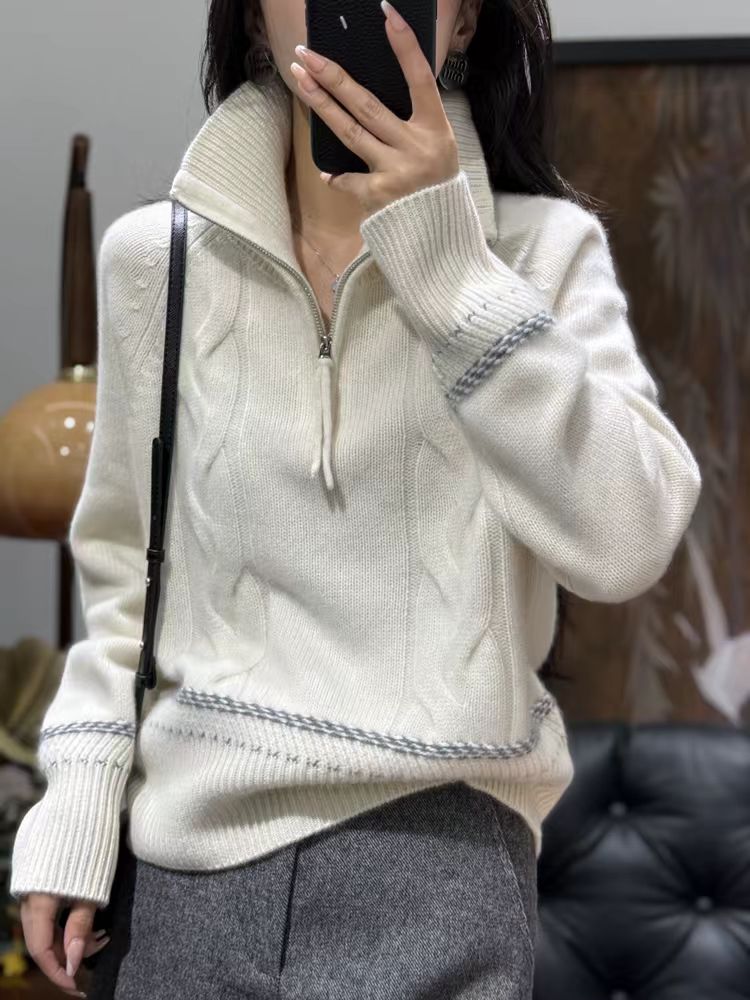 2025年秋季新款百搭女士麻花翻领针织衫图片