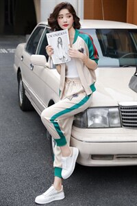 2022年夏季华尔缎亮钻爱心装饰时尚洋气图片