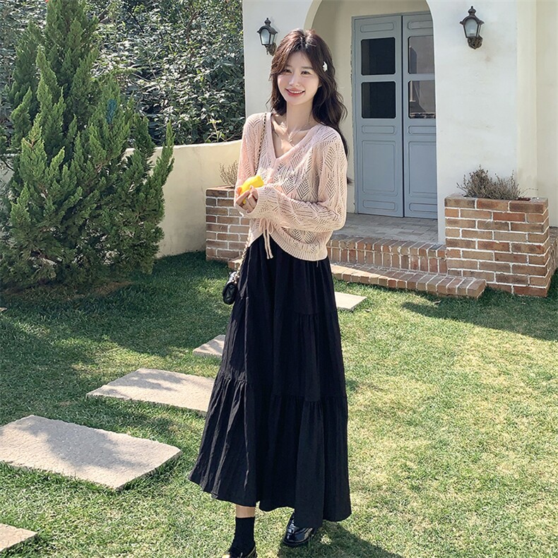 韩系甜美吊带连衣裙镂空罩衫女2025春季新款温柔风气质,女装连衣裙,维壹