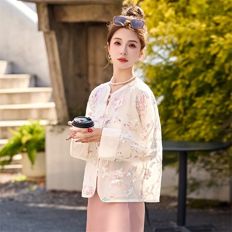 重工珠片钉珠刺绣薄款外套女2025夏季新款时尚宽松国风防晒衣开衫,女装短外套,韩宇舍