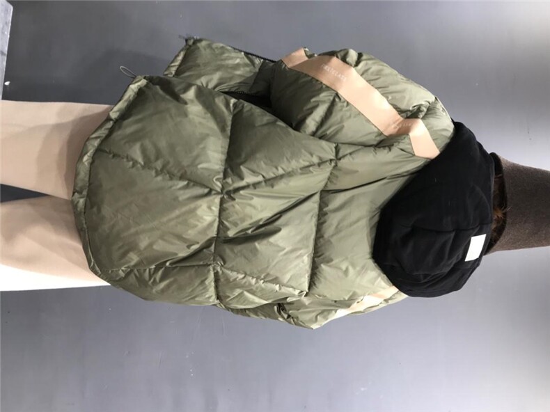 冬款羽绒服，女装羽绒服，怪怪树