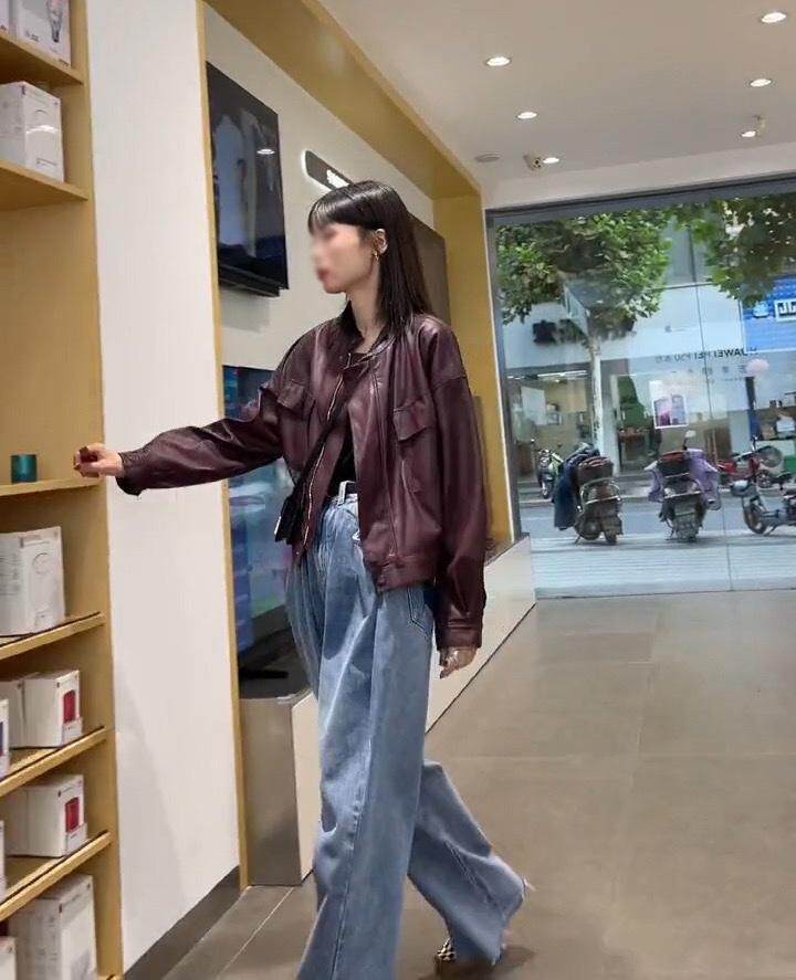 皮衣外套，女装皮衣，卡薇尔