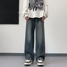 蓝色