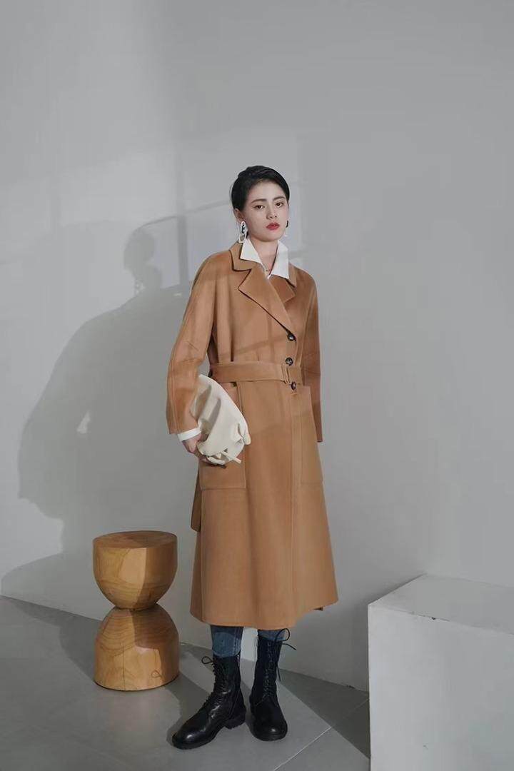 羊绒大衣，其它，六月