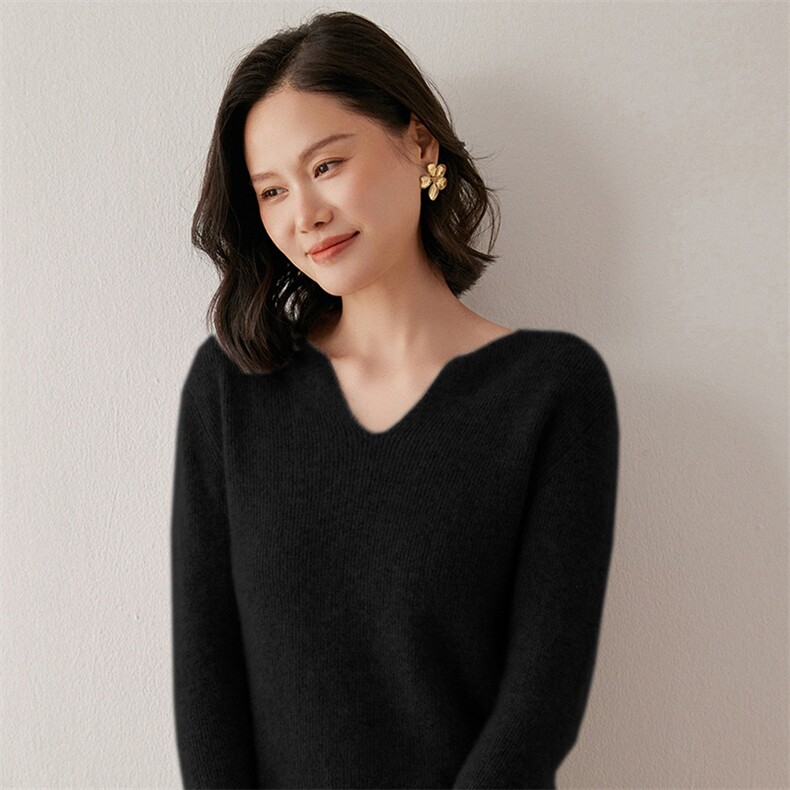 2025年秋季新款十二针V领紧身打底针织上衣时尚休闲通勤百搭,女装羊绒衫,米琪莲羊绒