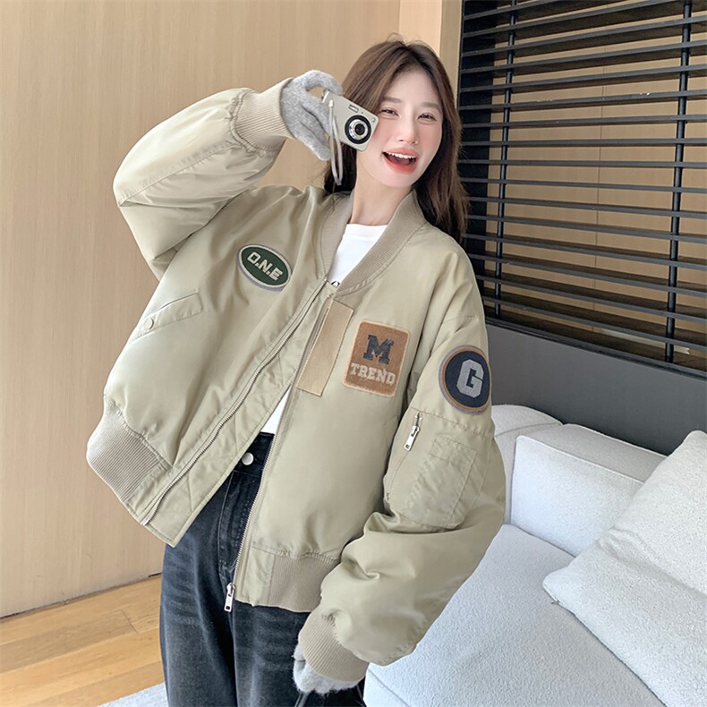 浅卡其色贴标棒球羽绒服女冬季2025新款高级感白鸭绒工装夹克外套图片
