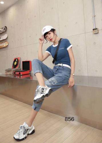 2021年春季面料系列裤子，牛仔系列的裤子，我们呐影专业裤子，女装，纳影