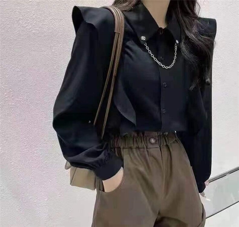 2021秋季新款复古格纹设计感木耳边带链条装饰时尚衬衫,女装衬衫,L·H·X