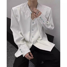 白色
