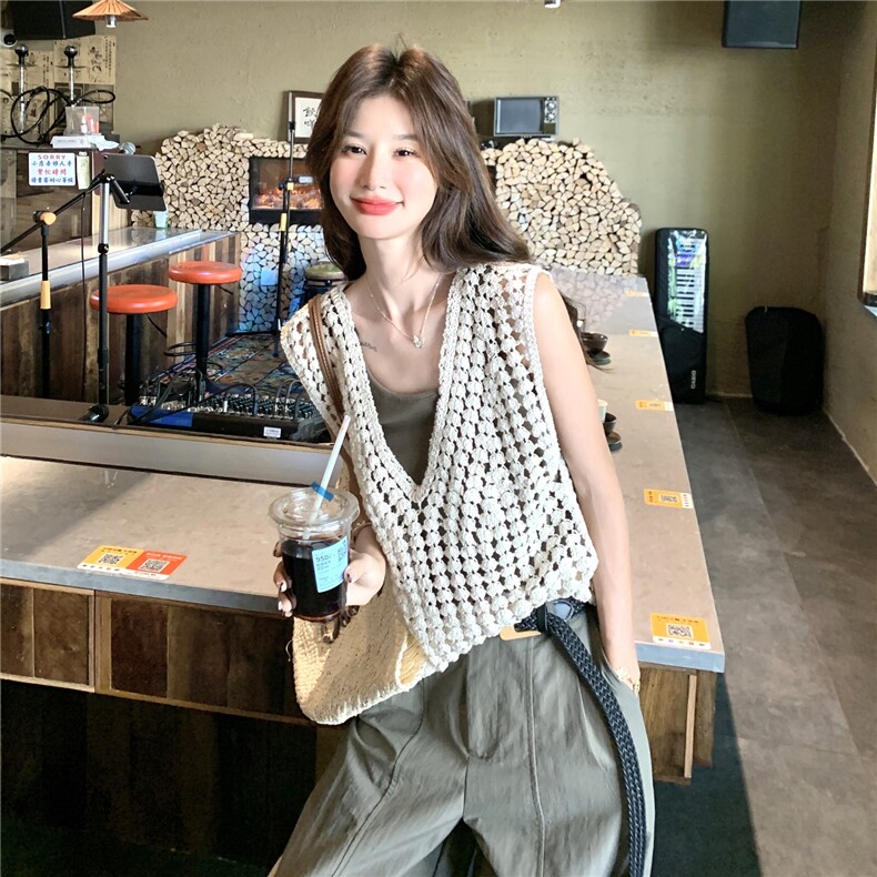 军绿色镂空罩衫背心阔腿裤三件套装女夏2025新款爆款流行巨好看,女装套装/套裙,维壹
