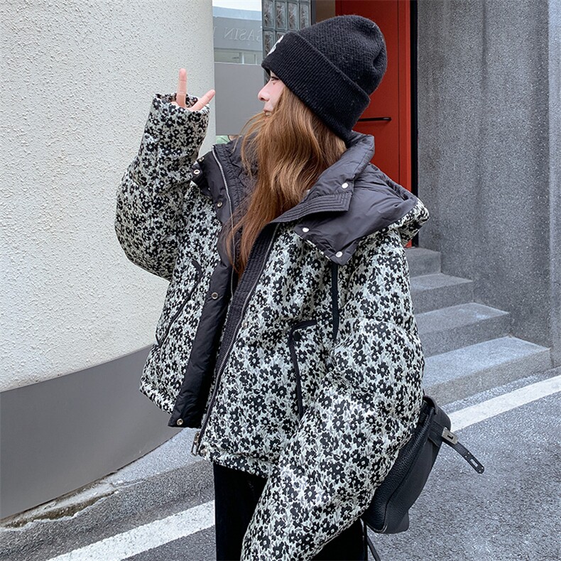 黑白碎花连帽羽绒服女冬超火好看高级小众漂亮短款加厚面包服外套,女装羽绒服,2D080