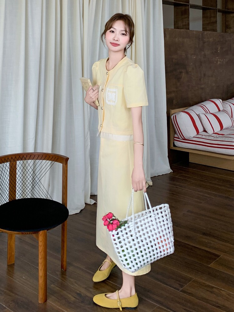减龄氛围感浅蓝色半身裙套装女夏2026新款独特漂亮ootd穿搭两件套,女装套装/套裙,霓裳依族