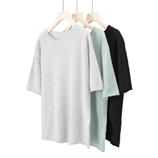 2025年夏季不连帽短款短袖纯色修身型圆领时尚百搭短袖简约大方，女装T恤，绒崒